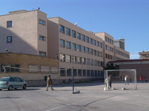 Fachada instituto Vidal y Barraque